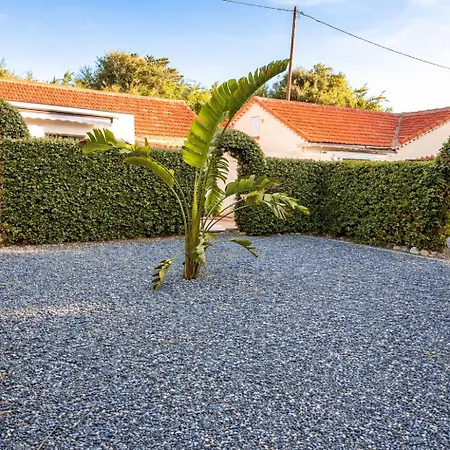 Σπίτι διακοπών 20m2 Cosy Bord De - De La Nartelle- - Piscine Partagee - Parking - Bbq - Draps Inclus Σαιντ-Μαξίμ