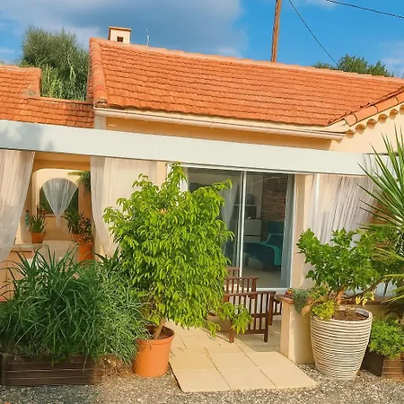 20m2 Cosy Bord De - Piscine Partagee - Parking - Bbq - Draps Inclus Vakantiehuis Sainte-Maxime