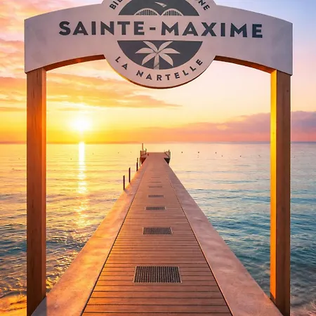 De La Nartelle- 20m2- Piscine Partagée - Parking - Bbq -calme&détente Au Rêve D'azur à Quelques Pas De La Plage- Check-in 20h Maximum Hébergement de vacances Sainte-Maxime