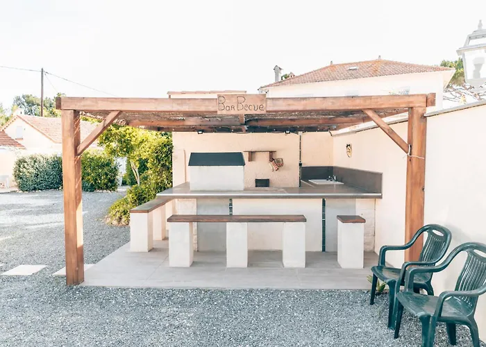 Rêve D'azur De La Nartelle 20m2 Avec Piscine Partagée, Parking Barbecue, Draps Inclus à La Nartelle Hébergement de vacances