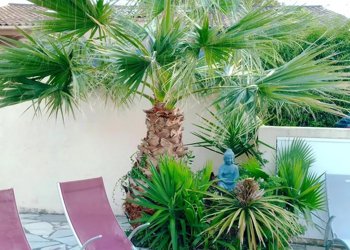 Holiday home 20m2 Cosy Bord De - Piscine Partagee - Parking - Bbq - Draps Inclus *