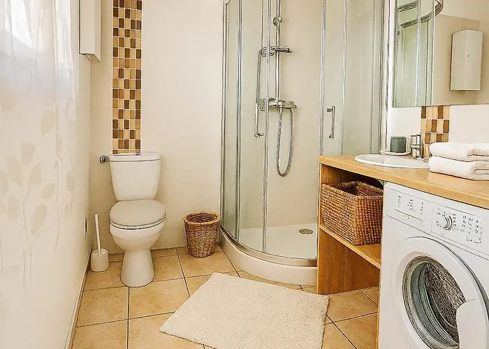 20m2 Cosy Bord De - Piscine Partagee - Parking - Bbq - Draps Inclus Vakantiehuis Sainte-Maxime